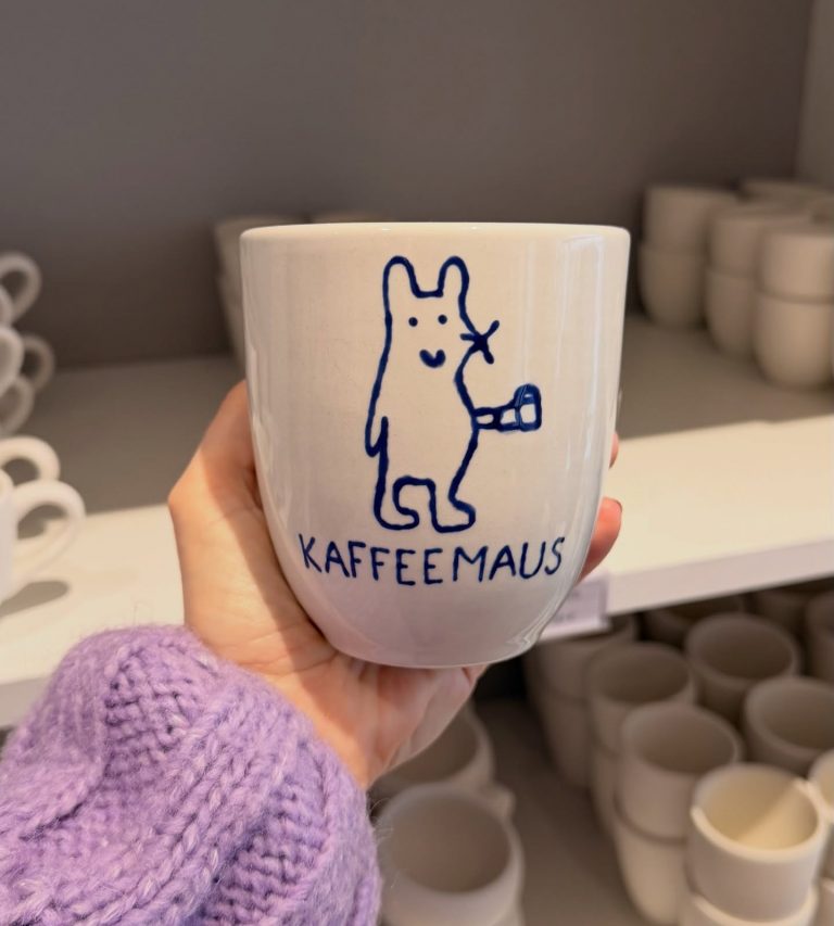 Instagram post from lamooikeramik. This post is in position 1.