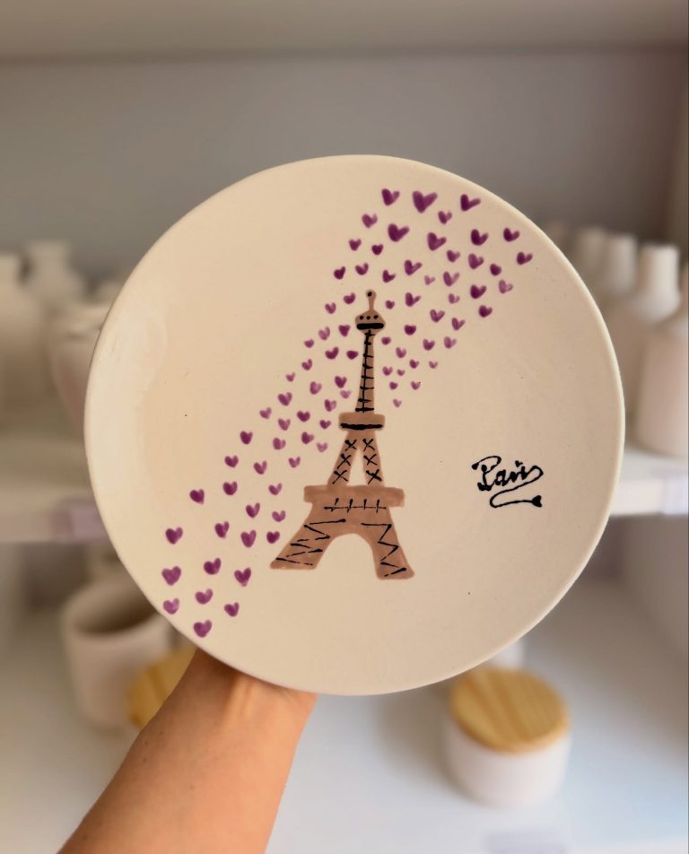 Instagram post from lamooikeramik. This post is in position 1.