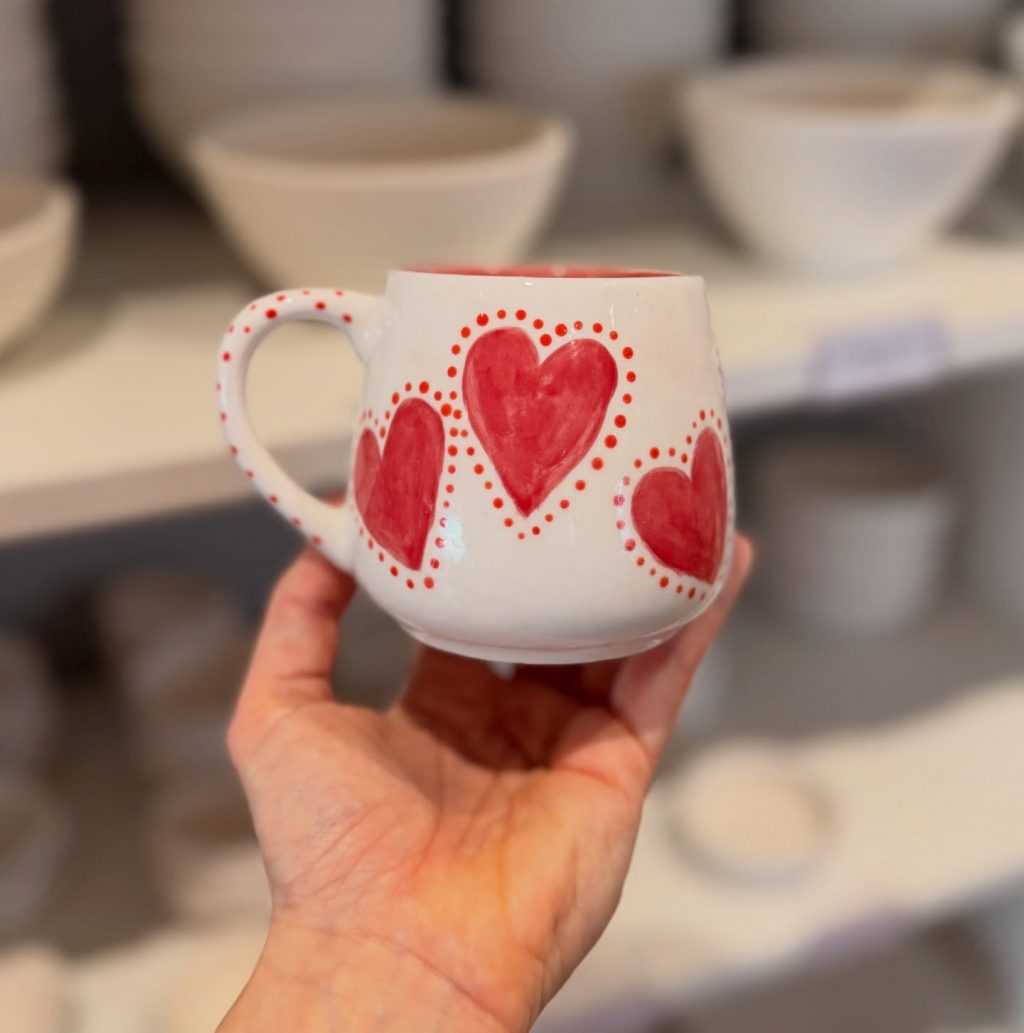 Instagram post from lamooikeramik. This post is in position 7.