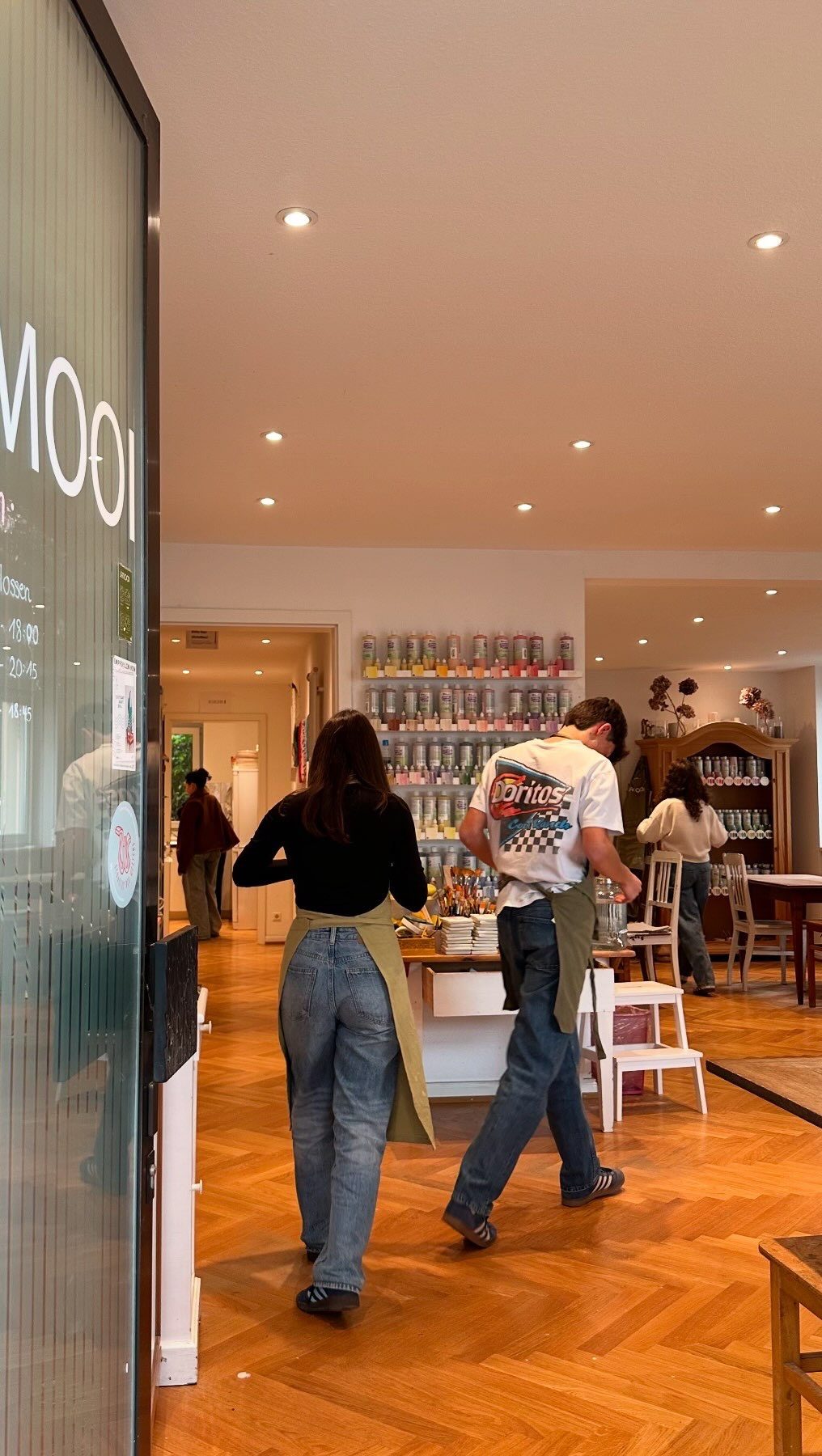 Instagram post from lamooikeramik. This post is in position 4.