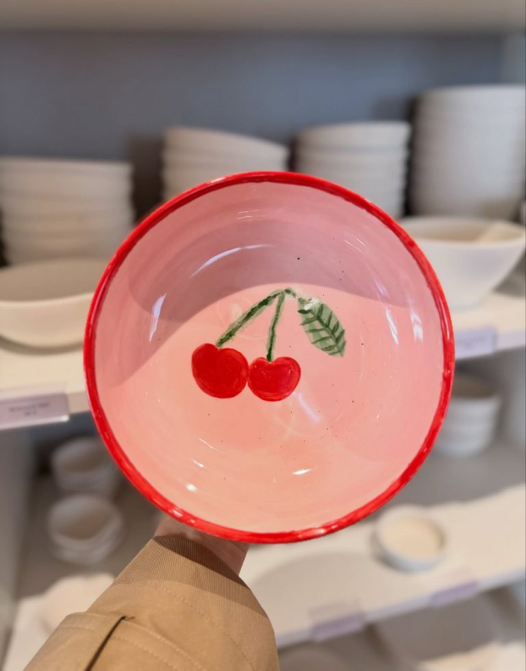 Instagram post from lamooikeramik. This post is in position 1.