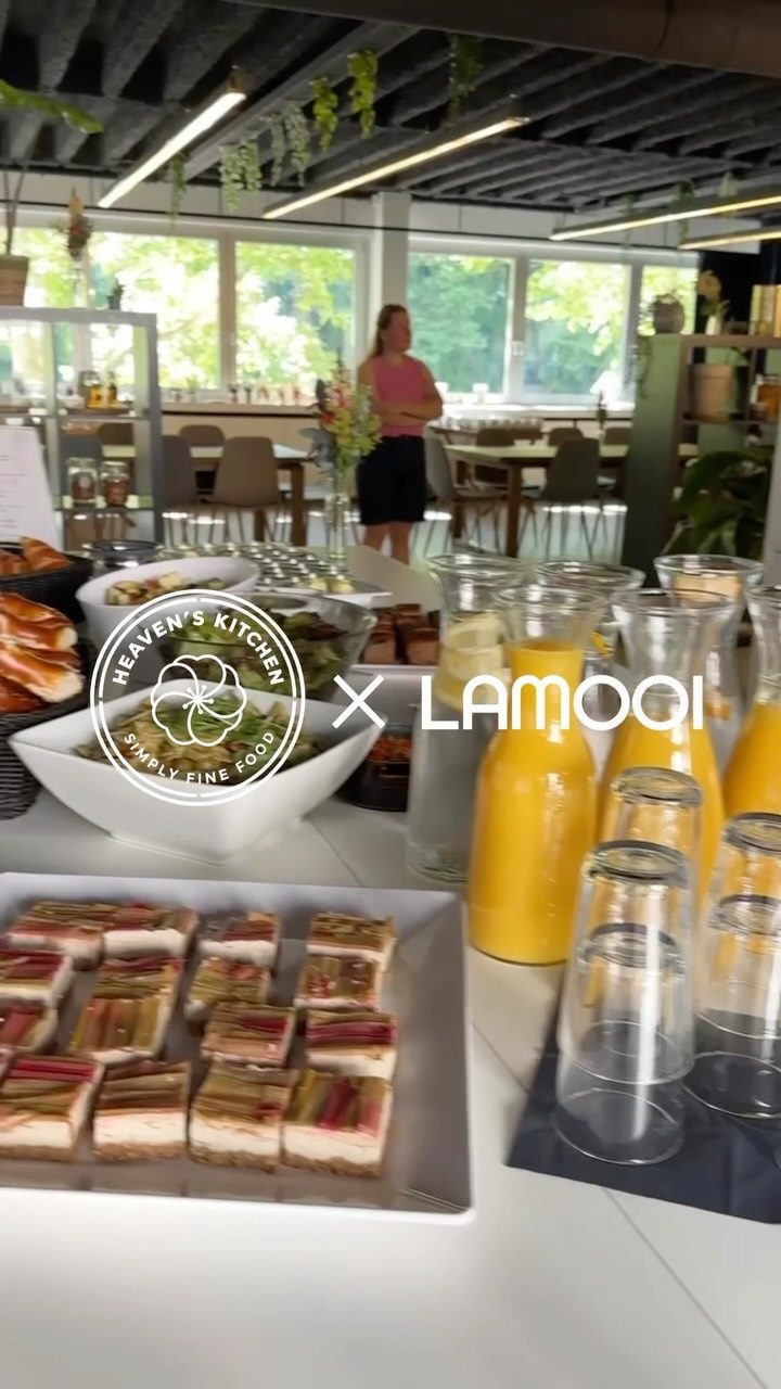 Instagram post from lamooikeramik. This post is in position 0.