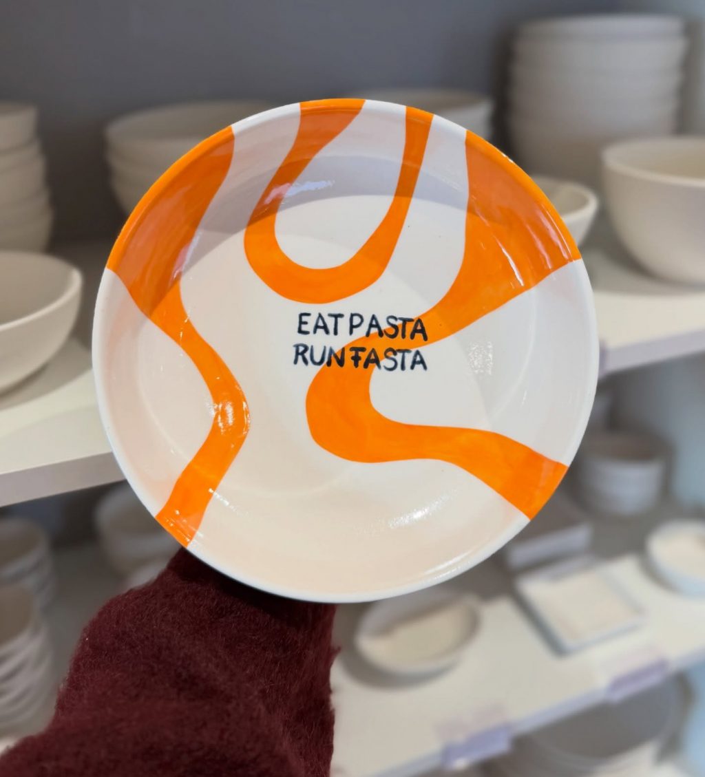 Instagram post from lamooikeramik. This post is in position 1.