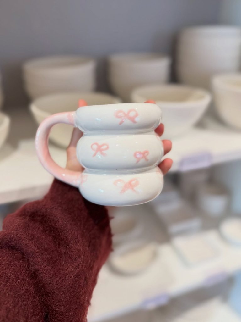 Instagram post from lamooikeramik. This post is in position 2.