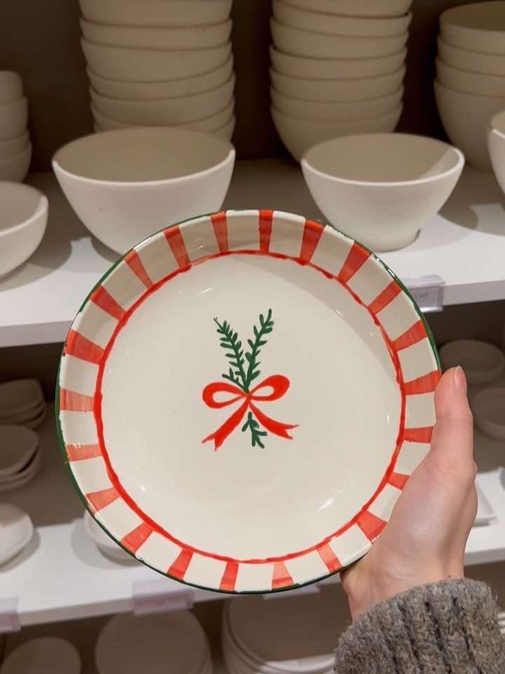 Instagram post from lamooikeramik. This post is in position 1.