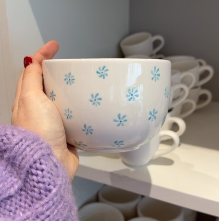 Instagram post from lamooikeramik. This post is in position 10.