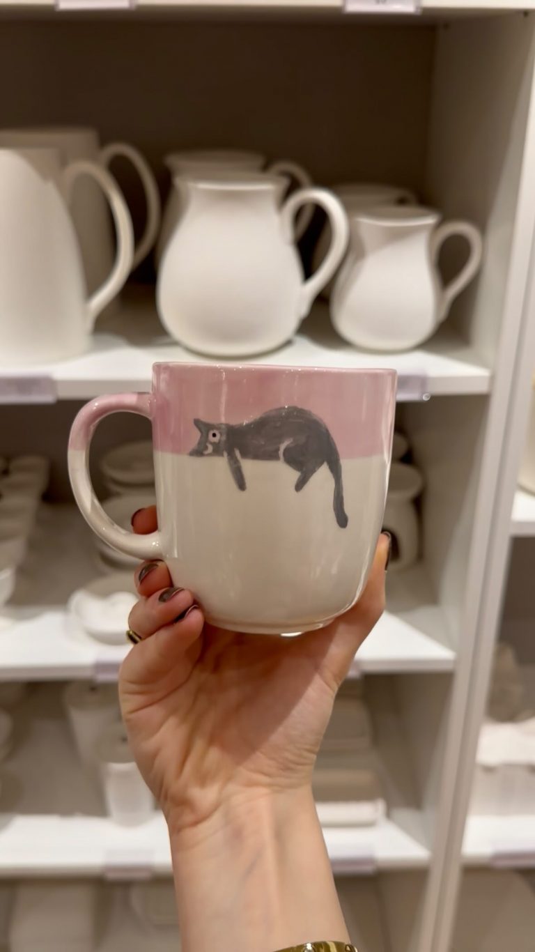 Instagram post from lamooikeramik. This post is in position 9.