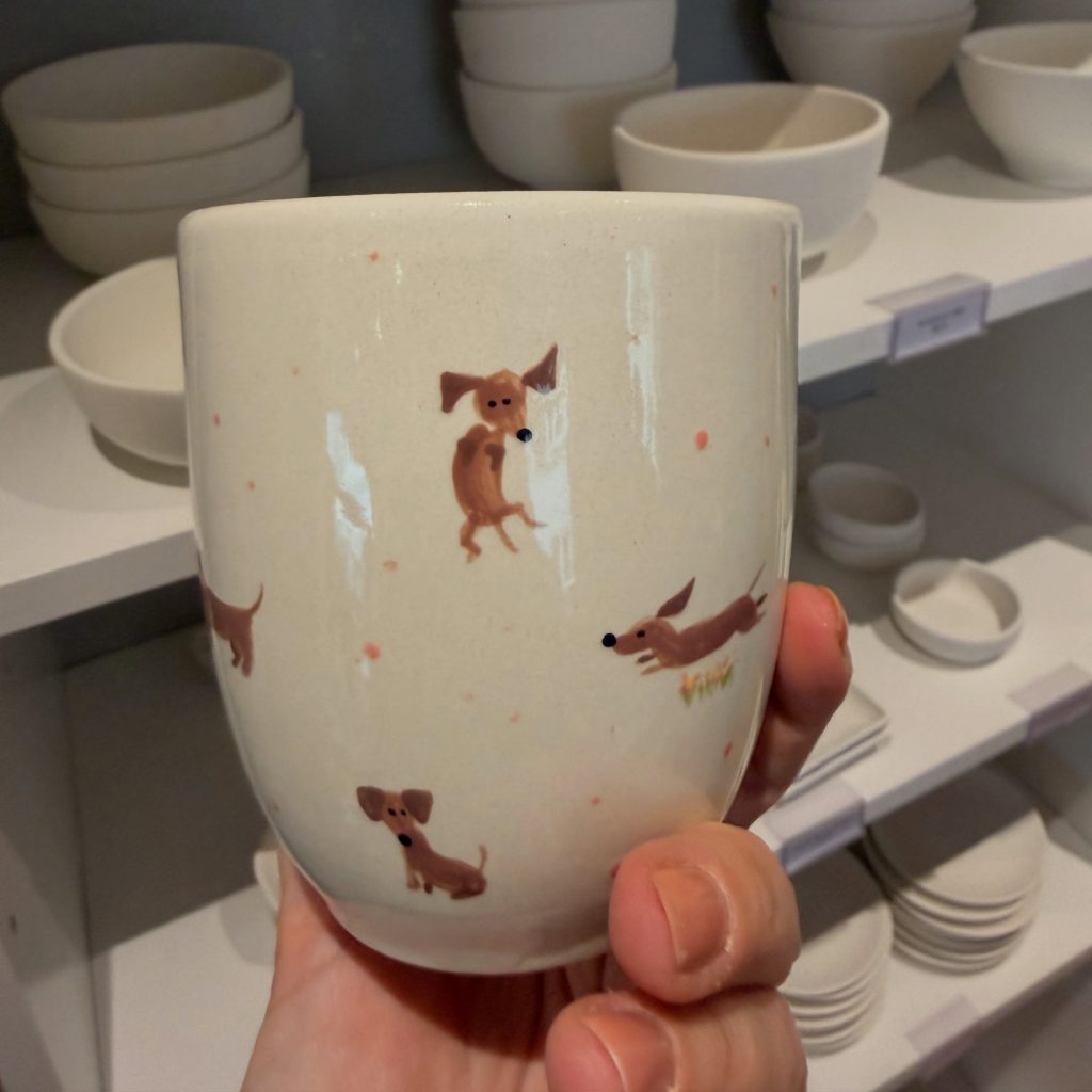 Instagram post from lamooikeramik. This post is in position 4.