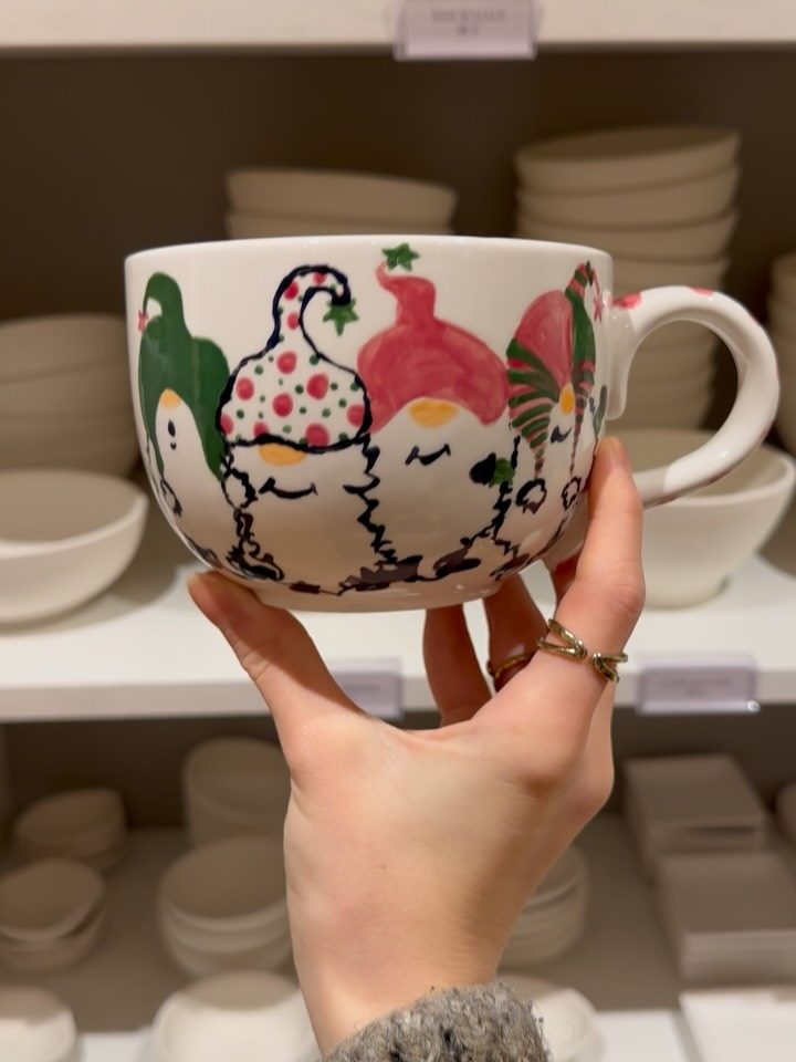 Instagram post from lamooikeramik. This post is in position 7.