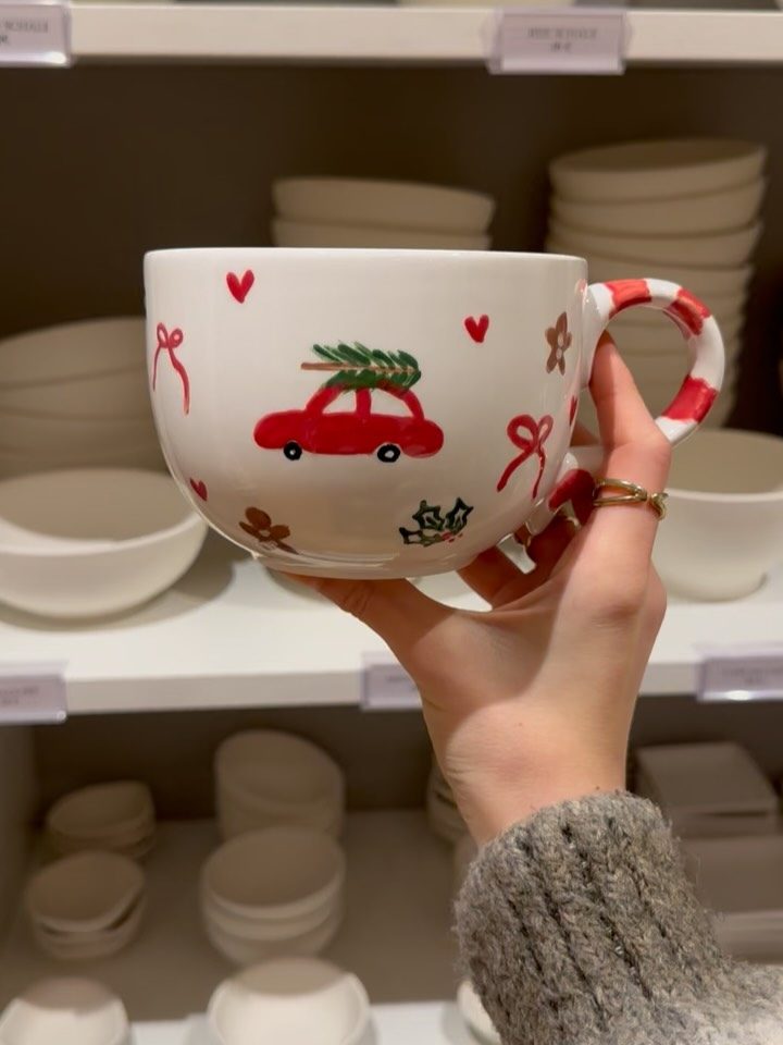 Instagram post from lamooikeramik. This post is in position 9.