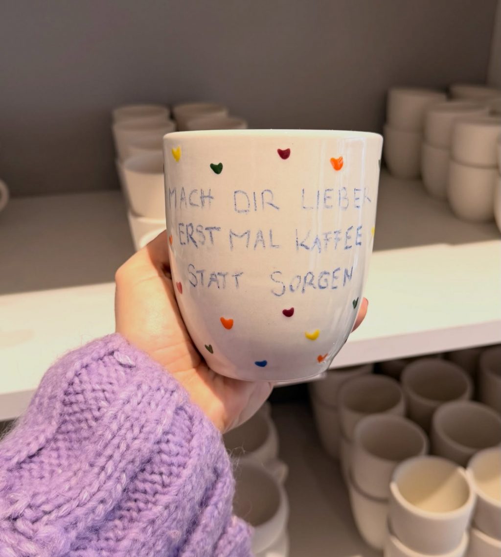 Instagram post from lamooikeramik. This post is in position 2.
