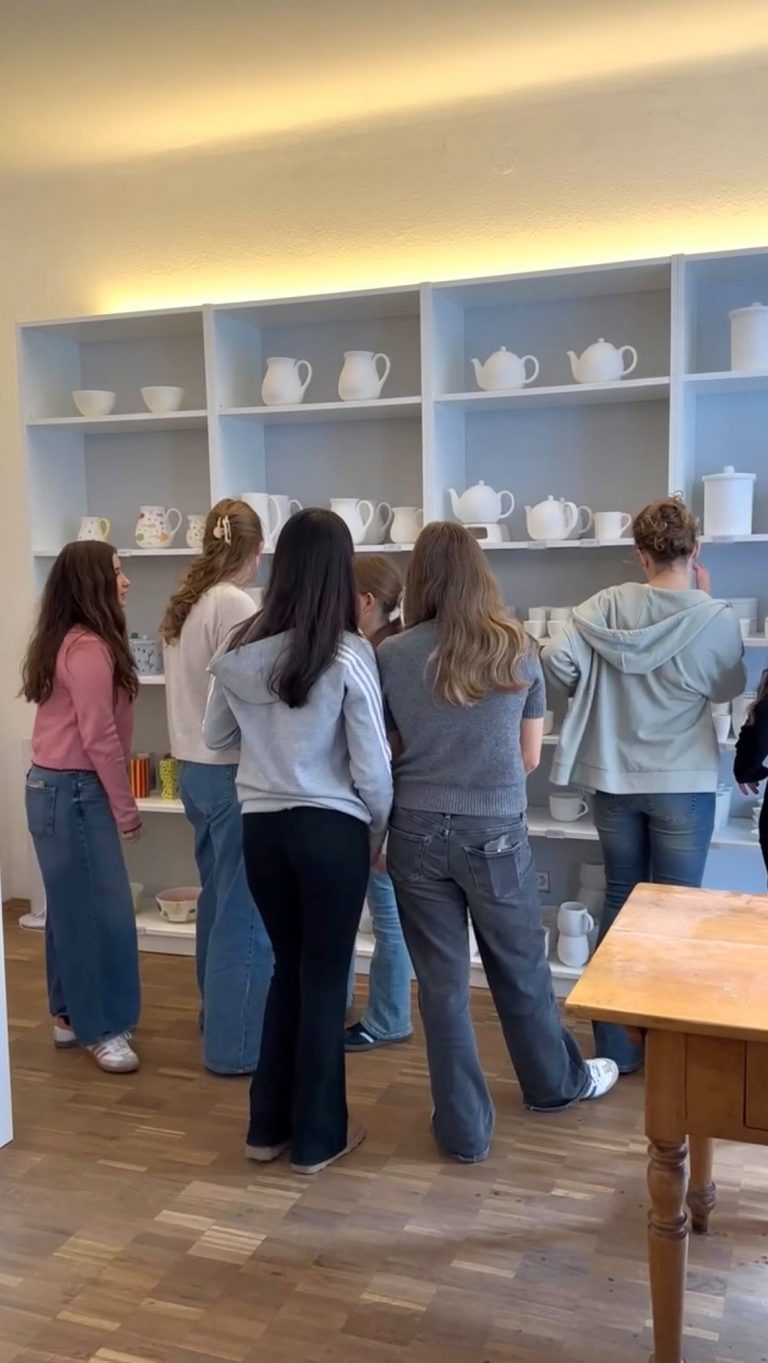 Instagram post from lamooikeramik. This post is in position 2.