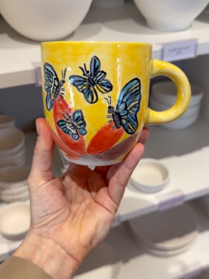 Instagram post from lamooikeramik. This post is in position 6.