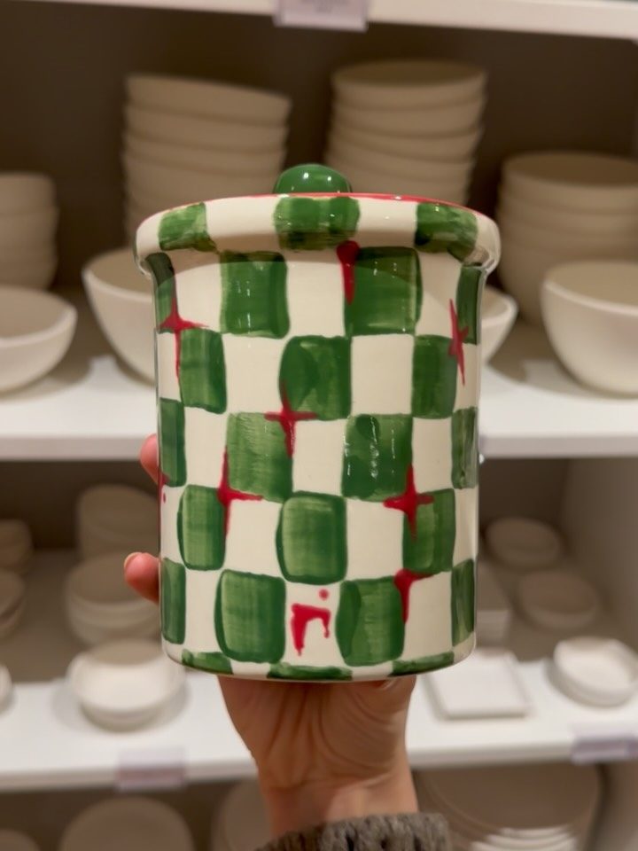 Instagram post from lamooikeramik. This post is in position 2.