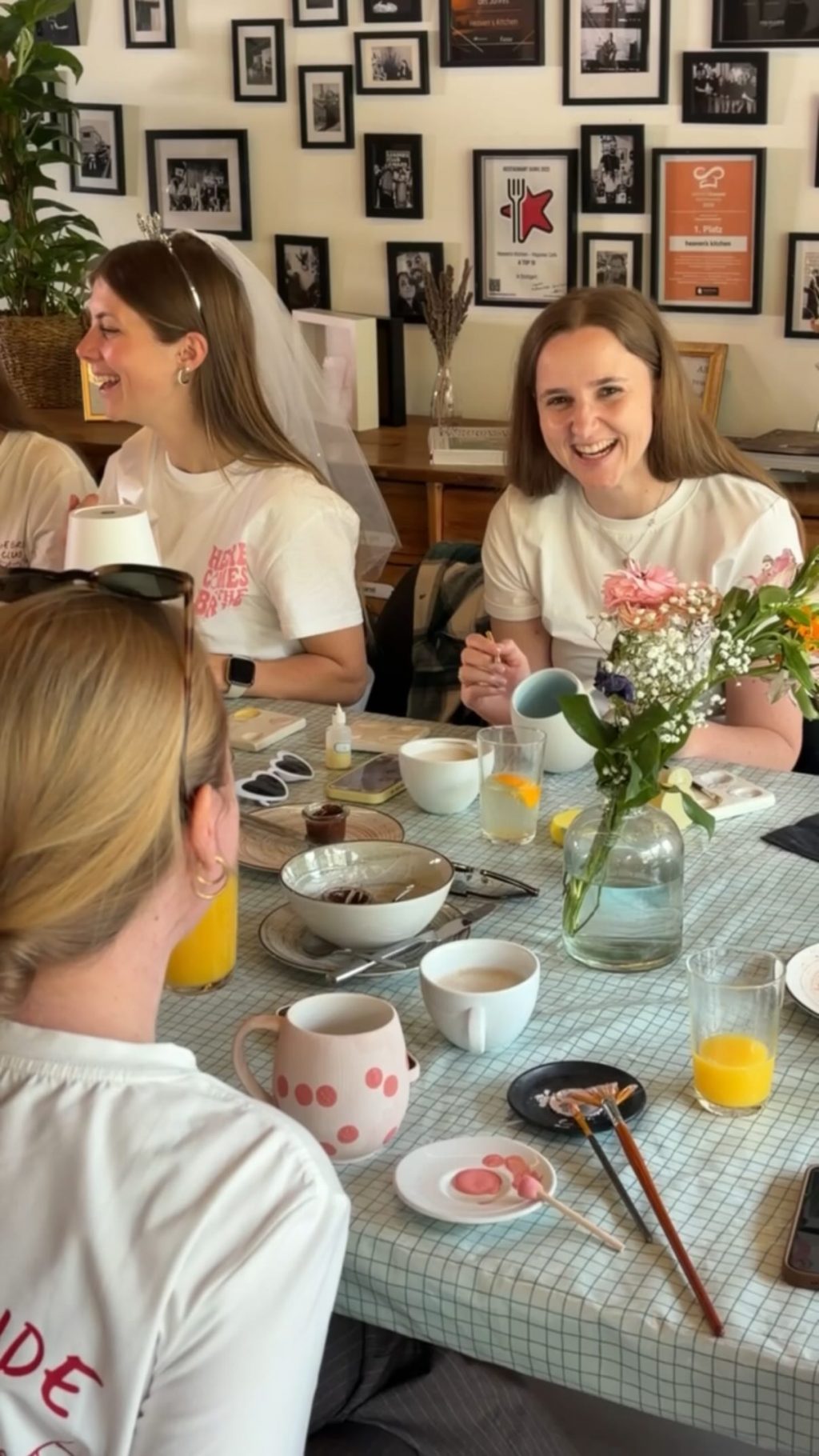 Instagram post from lamooikeramik. This post is in position 0.