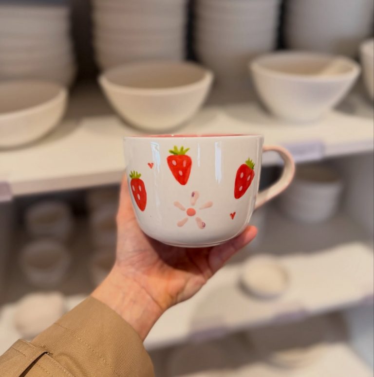 Instagram post from lamooikeramik. This post is in position 1.