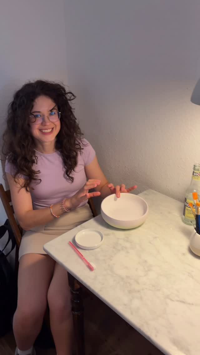 Instagram post from lamooikeramik. This post is in position 0.
