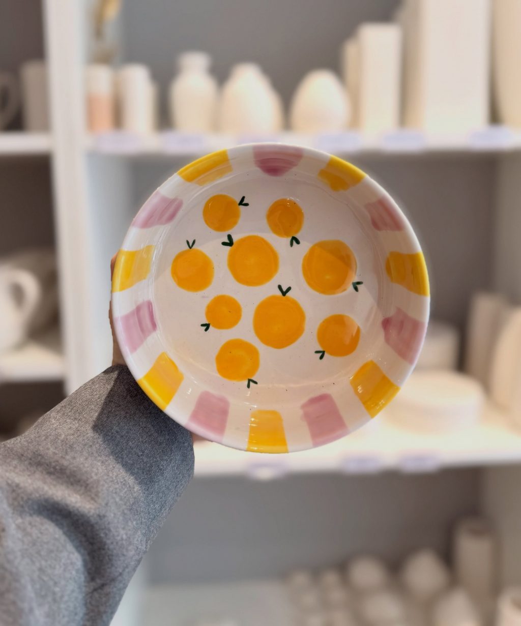Instagram post from lamooikeramik. This post is in position 3.