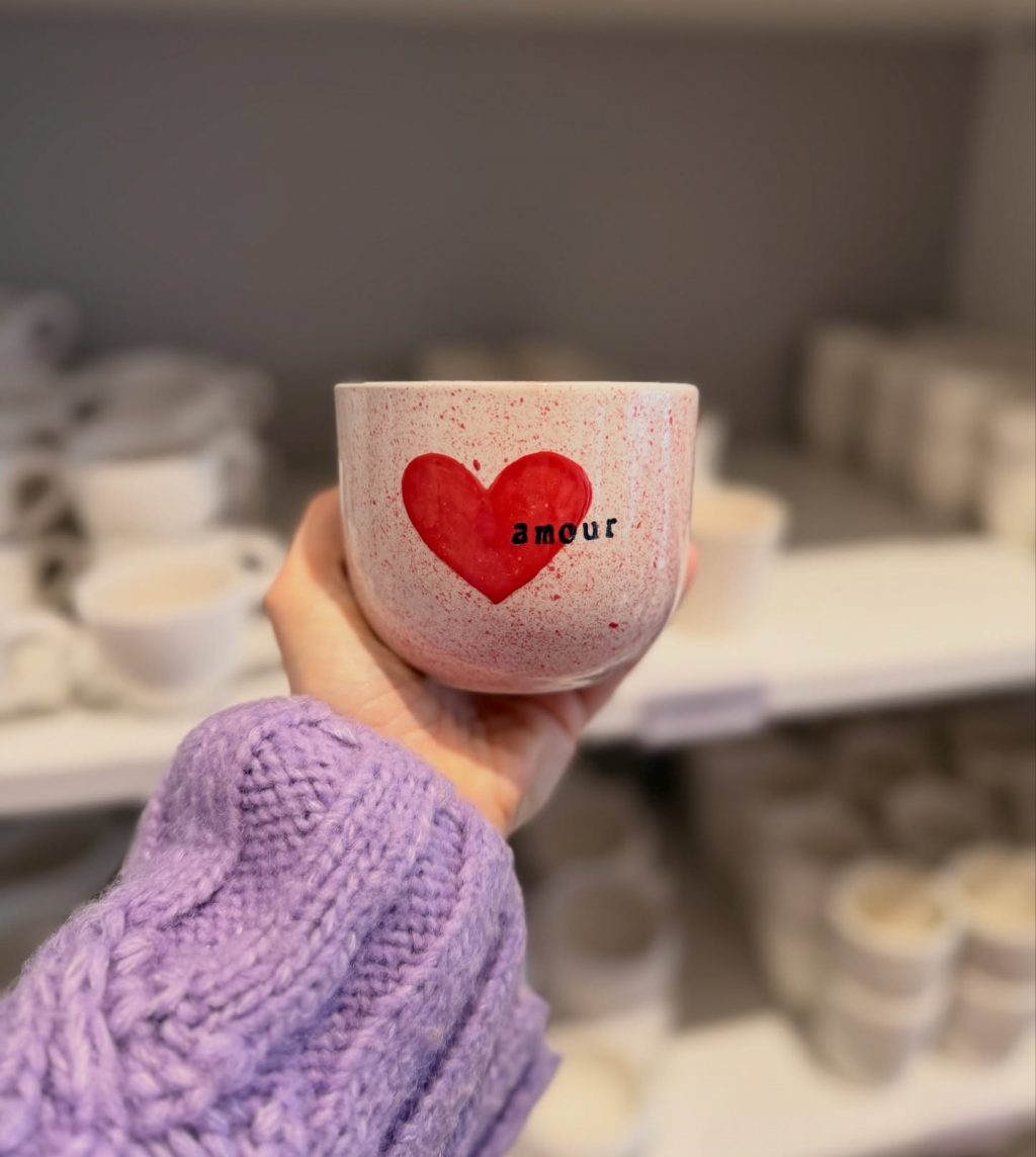 Instagram post from lamooikeramik. This post is in position 0.